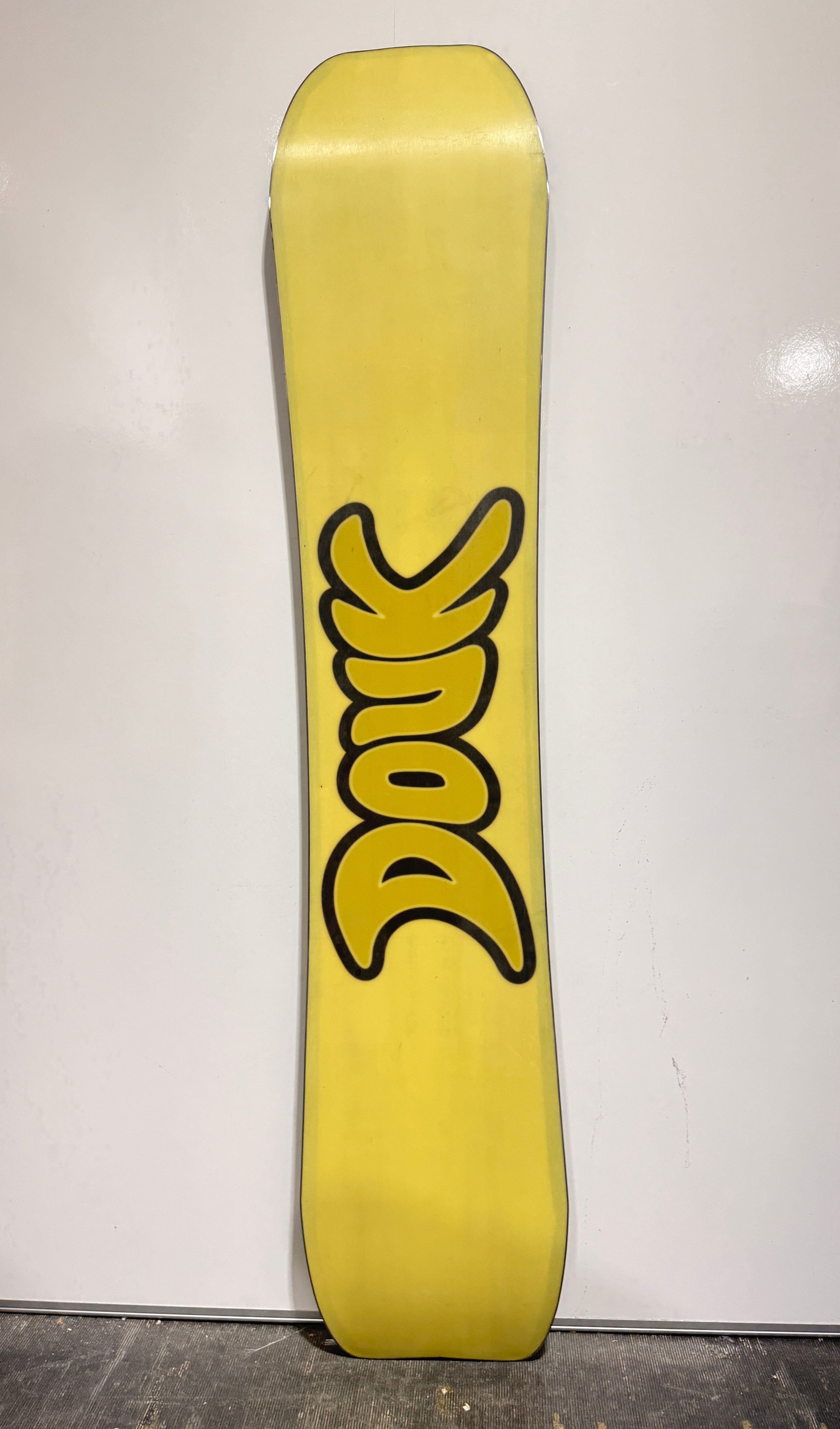CLEARANCE SNOWBOARDS – Douk Snow